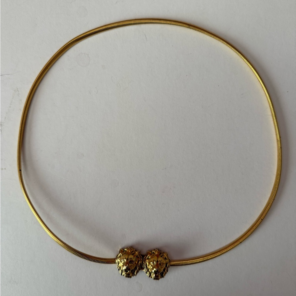 Elegant Gold Lion Head belt